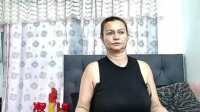 Victoriacoperino's cam snapshot