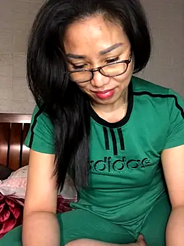 Vitamin_sexy's cam snapshot