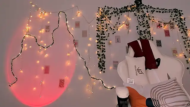 chic_sparkle's web cam