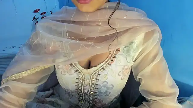 aarjulove live sex cam