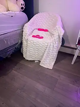 ivse0204's cam snapshot