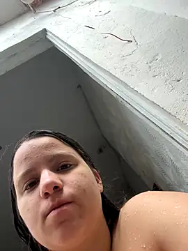 isanhaiaka's cam snapshot