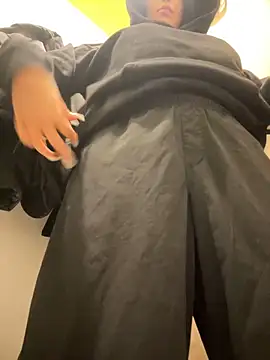 Tisha_Busty live sex cam