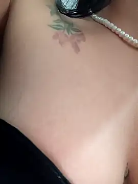 _Luna-1 live sex cam