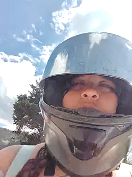 You-sexy-starr's cam snapshot