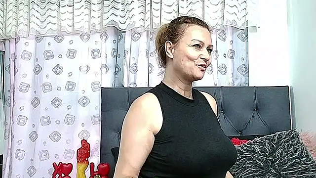 Victoriacoperino's cam snapshot