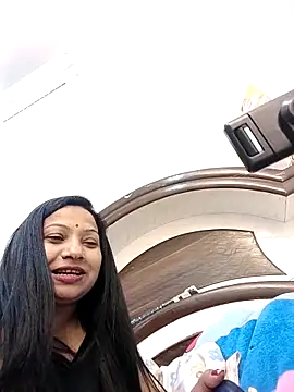 Cute-Janvi20 live sex cam