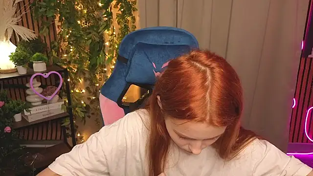 MarthaMack's cam snapshot