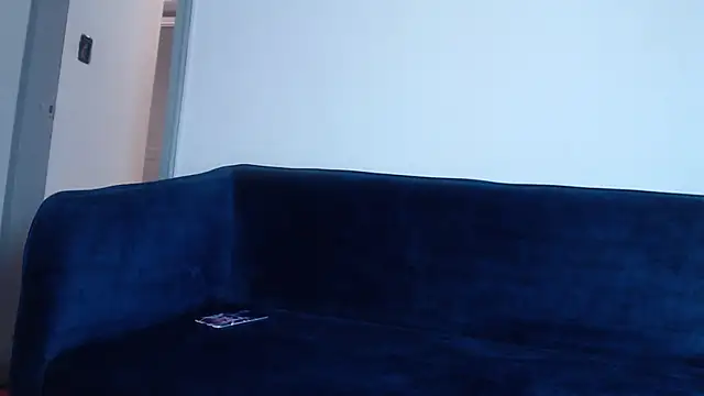 CrystalBlazee's cam snapshot