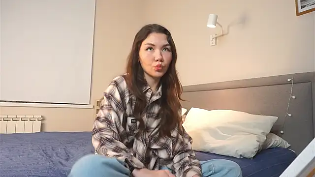 little_ollie's cam snapshot