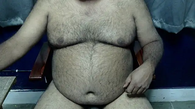 hairysubcub_70's cam snapshot