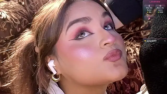 laurale_phillipe's cam snapshot