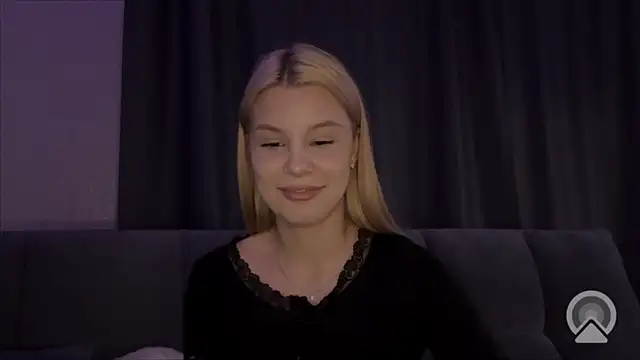 AmmaHorny's cam snapshot