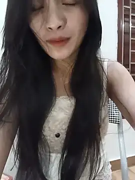 Emi_Fujin live sex cam