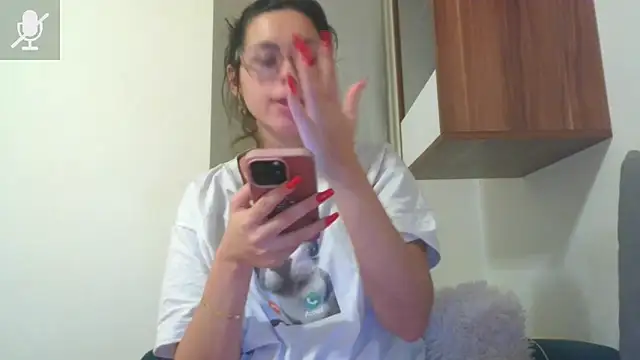 LovelyJulliette's cam snapshot