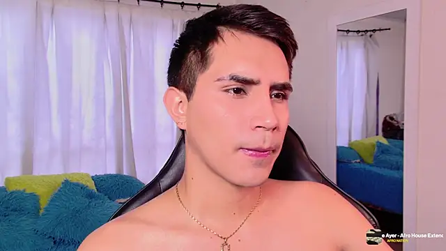 Chris_Maddox's cam snapshot