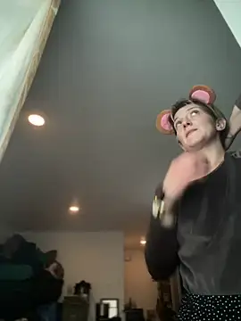 MrsSizzle live sex cam