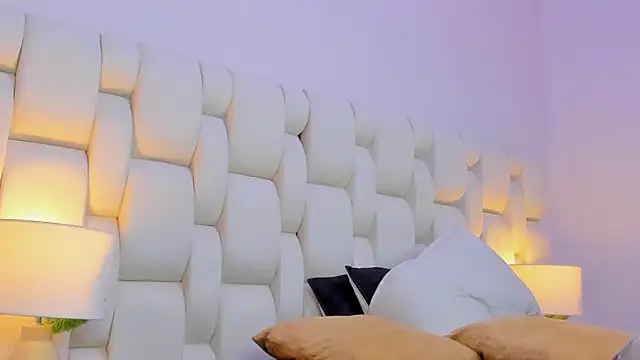 Emilyrios_'s cam snapshot