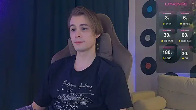 Just_Samuel's cam snapshot