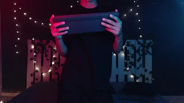 DUVAN_MONTES's cam snapshot