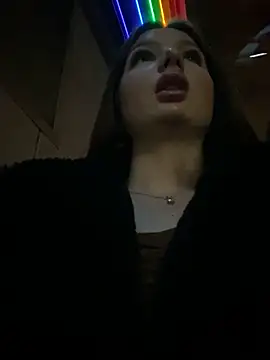 KrisMagnoly live sex cam