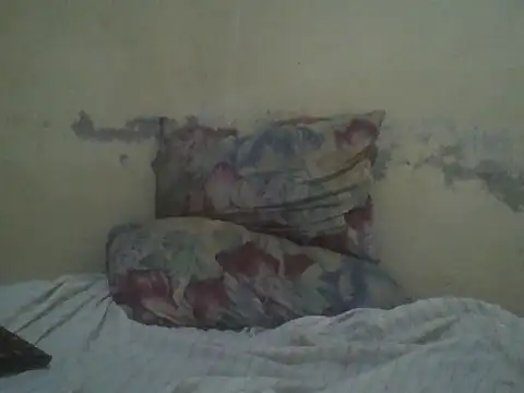 UsTwo_'s cam snapshot