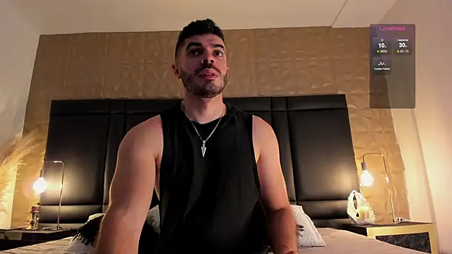 AxelThompson_'s cam snapshot