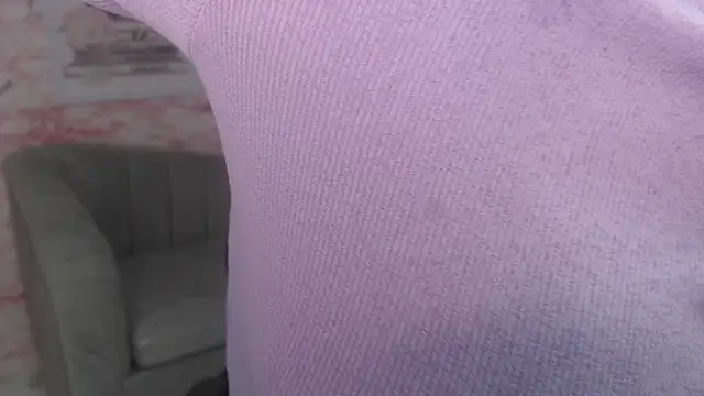 sarah_rouse_t_'s cam snapshot