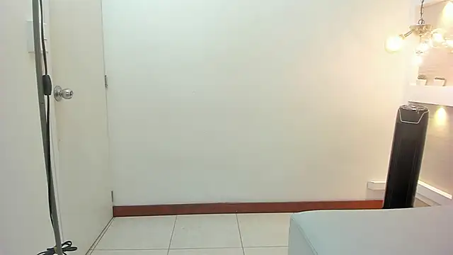 candy_rosemary's cam snapshot