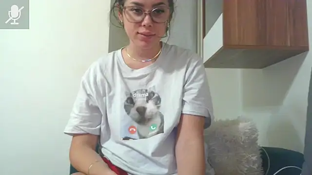 LovelyJulliette's cam snapshot