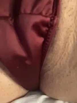 bunnythetailor's cam snapshot