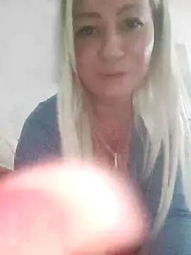 visnjica's cam snapshot