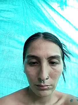 single_mother_indecent's cam snapshot