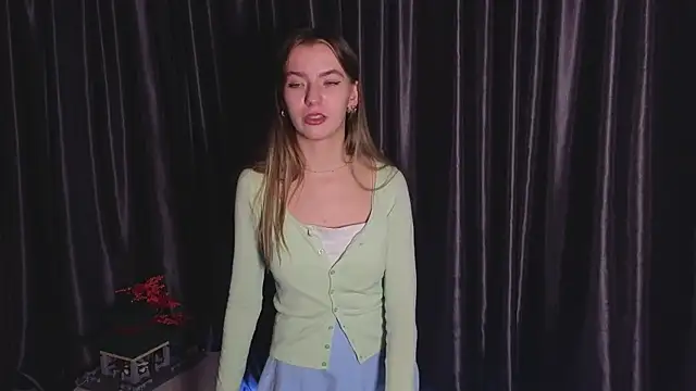 RochelCozzi's cam snapshot