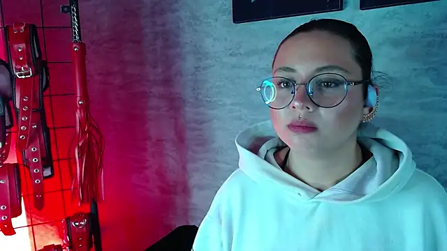 Alice_Sinclair_'s cam snapshot