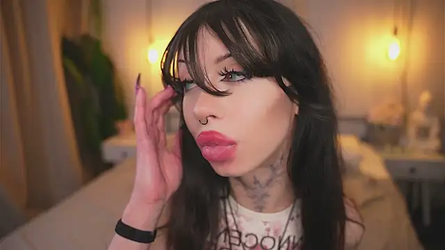 Devilsss_toy live sex cam