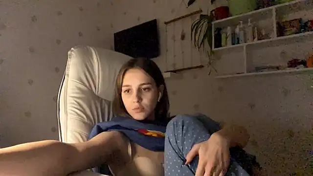 SweetieKatie's cam snapshot