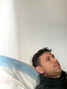 Michaell_Spinelly's cam snapshot