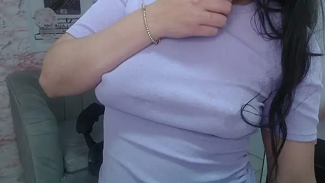 sarah_rouse_t_'s cam snapshot