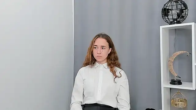 SudieNatera's cam snapshot