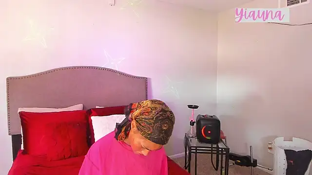 yiauana's cam snapshot