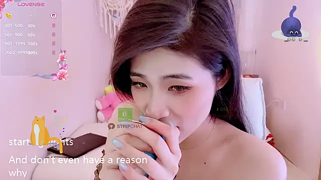 Vaidurya-Yolo live sex cam