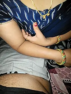 indianhotwife639's cam snapshot