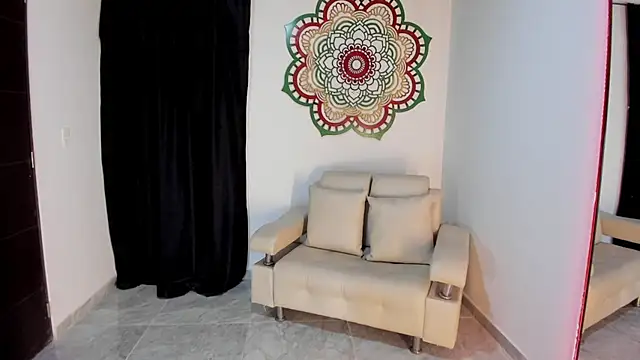 Candy_fox_19's web cam