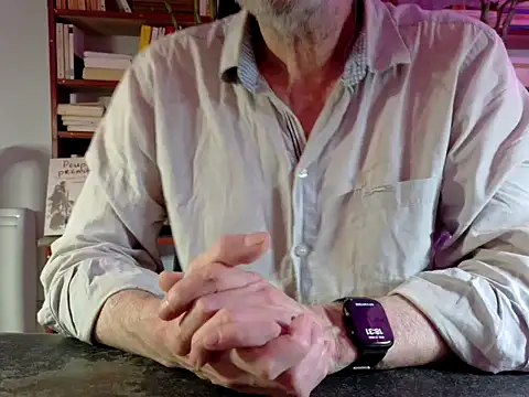 yvanbonar's cam snapshot