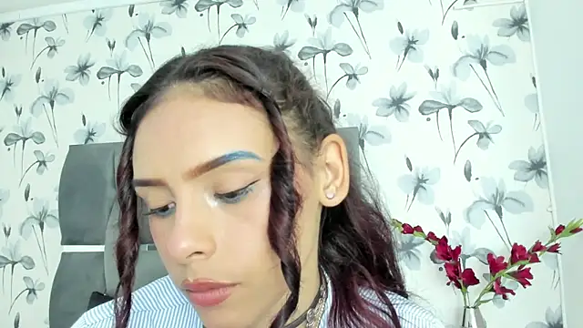 Ehotloveaxxx's cam snapshot