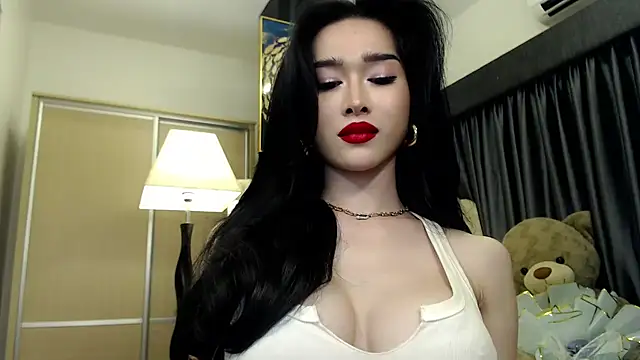 KeenMazikeen69 live sex cam