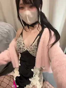 eroeroMiYUeroeo live sex cam