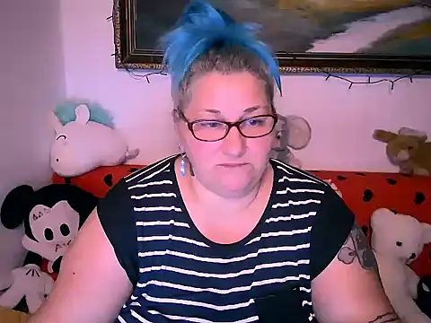 MarryBigBoobs69 live sex cam