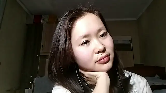 HuldaKye live sex cam